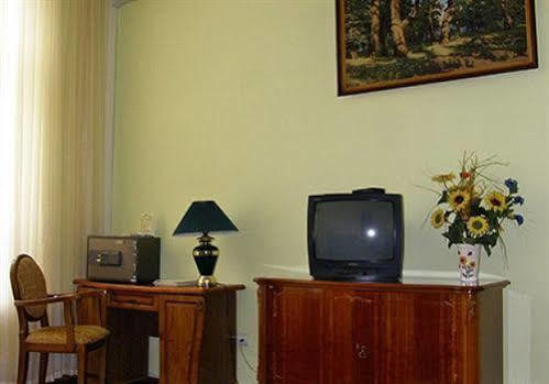 Black Sea Hotel Oktyabrskaya Odesa Exterior photo